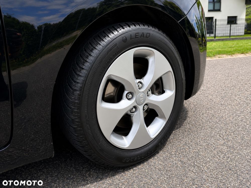 Kia Carens 1.7 CRDi XL - 11