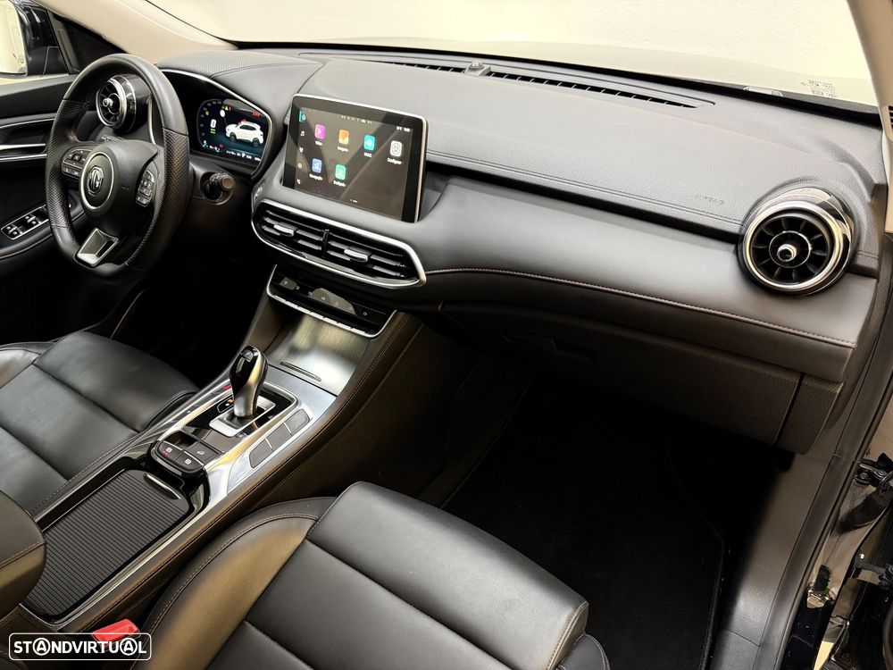 MG EHS 1.5 T-GDI Plug-in Hybrid Comfort - 32