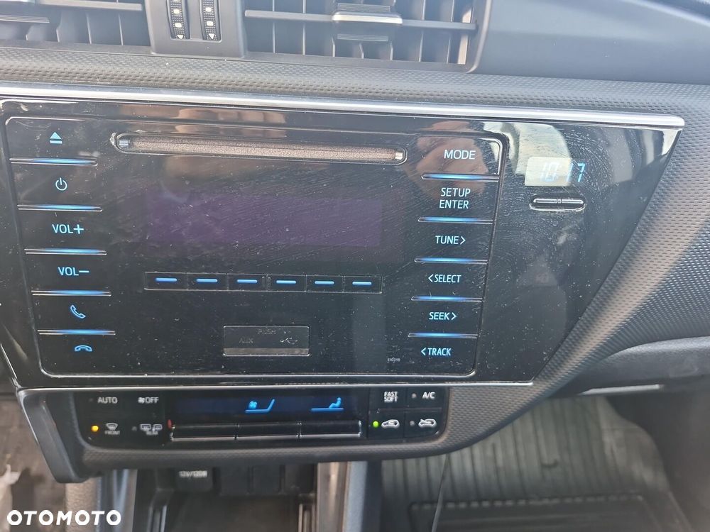 Toyota Auris 1.4 D-4D Active - 20