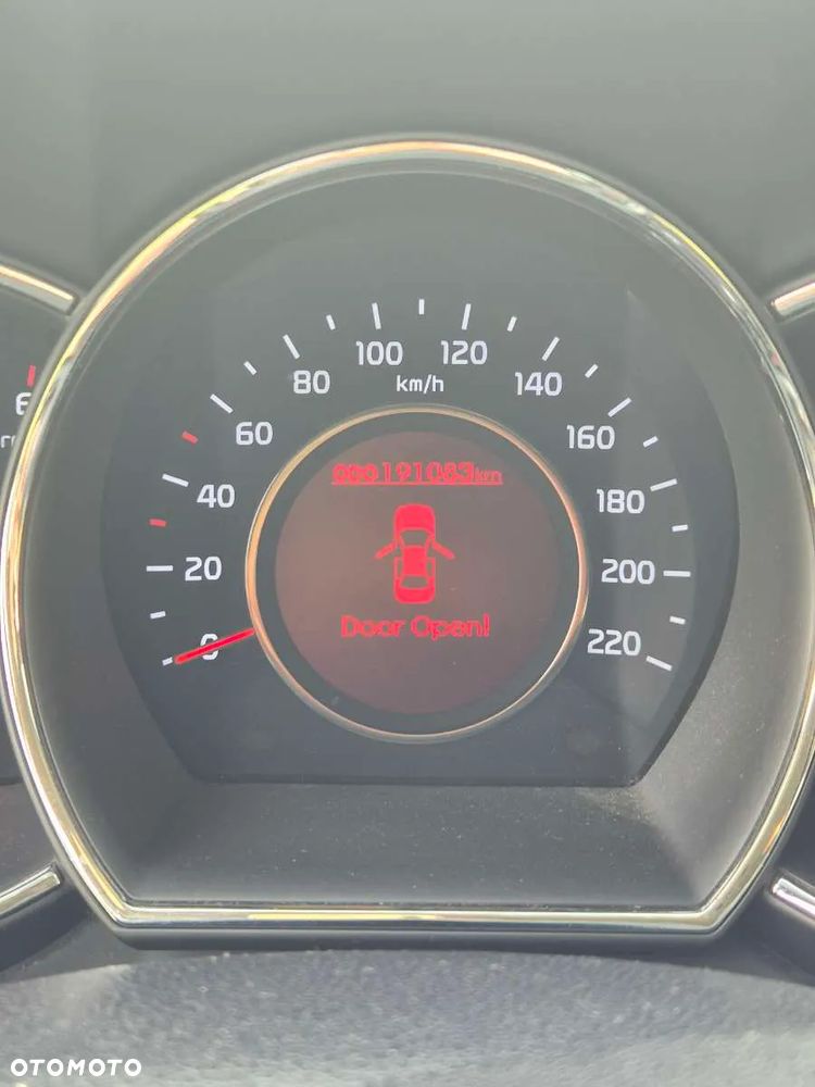 Kia Rio 1.4 crdi L - 10