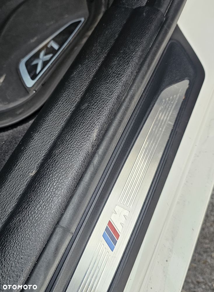 BMW X1 xDrive25d Sport Line sport - 4