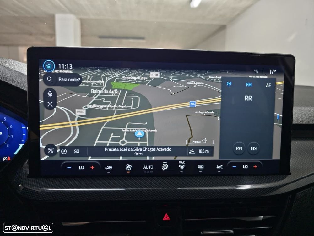 Ford Focus 1.0 EcoBoost MHEV ST-Line - 26