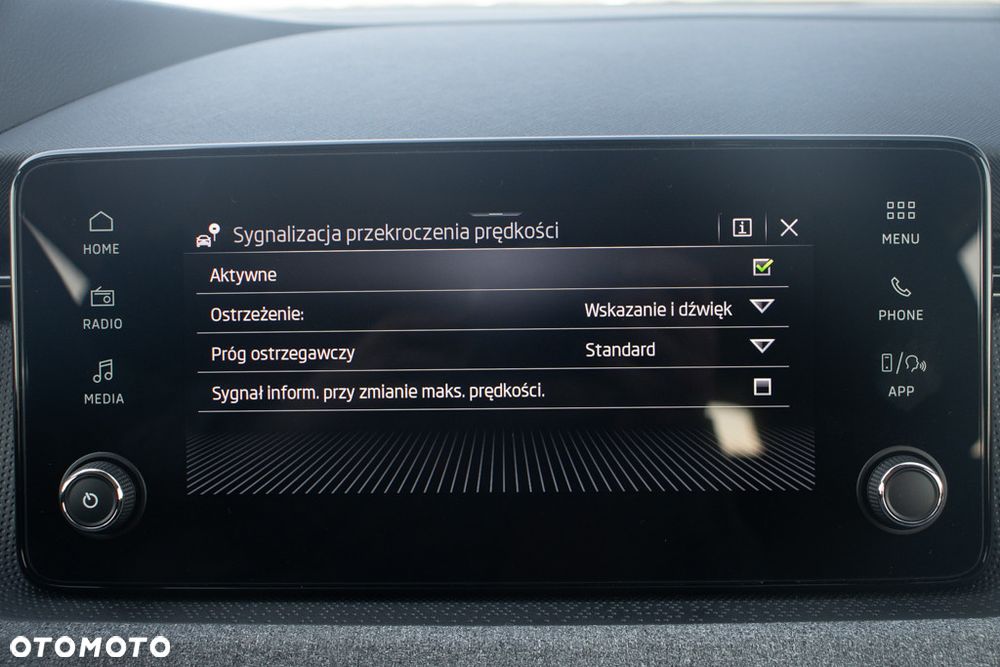 Skoda Kamiq 1.5 TSI Selection DSG - 35