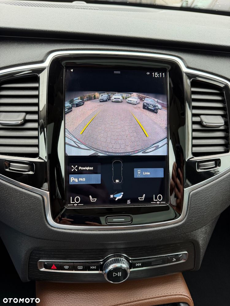 Volvo XC 90 B5 D AWD Momentum Pro - 16