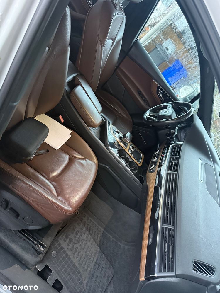 Audi Q7 - 9