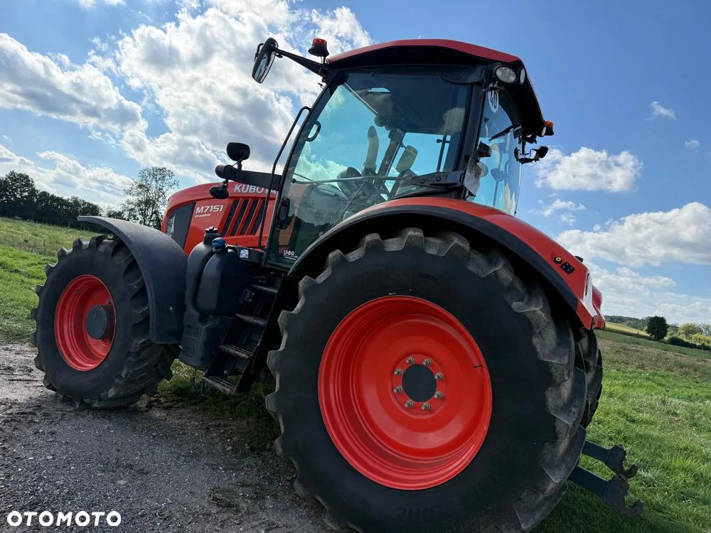 Kubota Ciągnik rolniczy Traktor Kubota M7151 PREMIUM 2017 ROK_Amortyzowana oś,Klima,TUZ,Zaczepy - 3