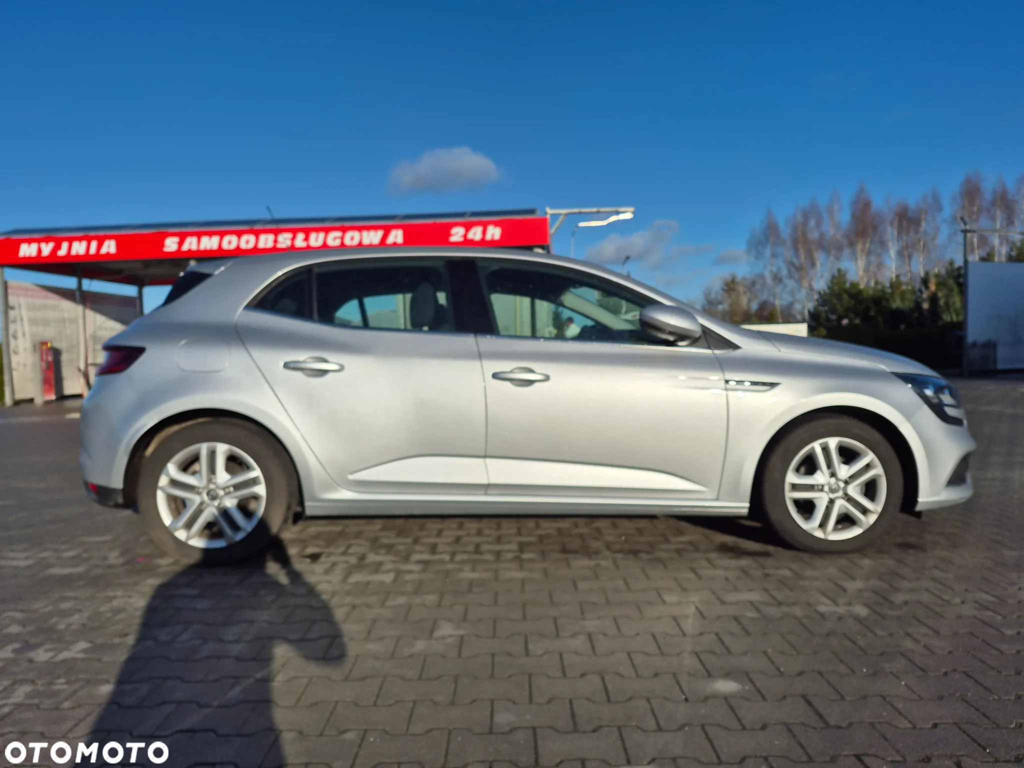 Renault Megane 1.5 Blue dCi Zen - 4