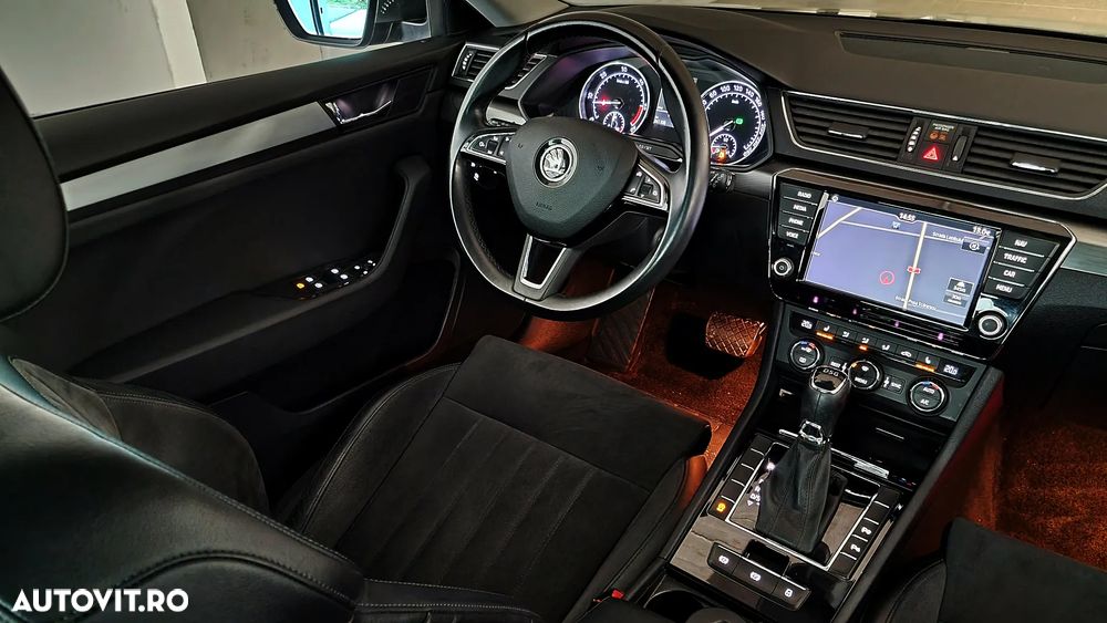 Skoda Superb 1.6 TDI DSG Style - 2