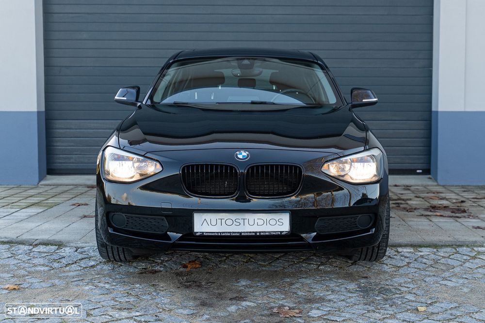 BMW 116 i Confort - 4