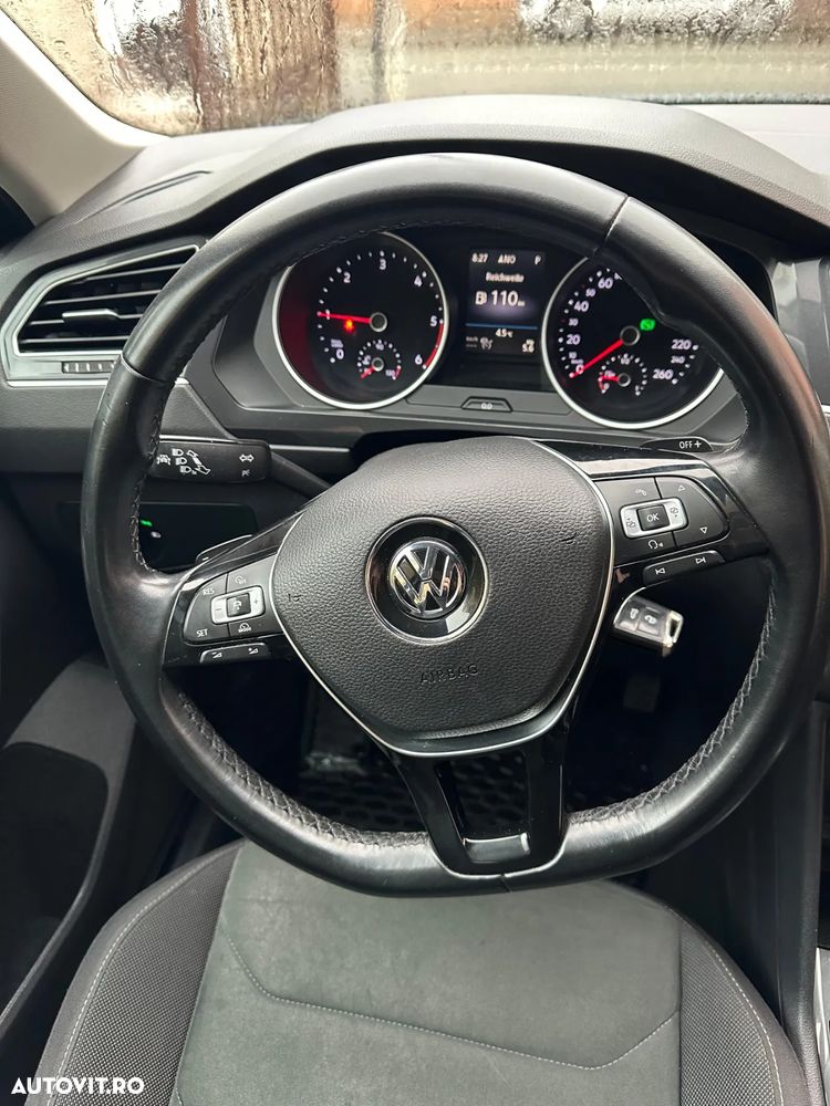 Volkswagen Tiguan 2.0 TDI SCR 4MOTION (BlueMotion Techn.) DSG Comfortline - 12