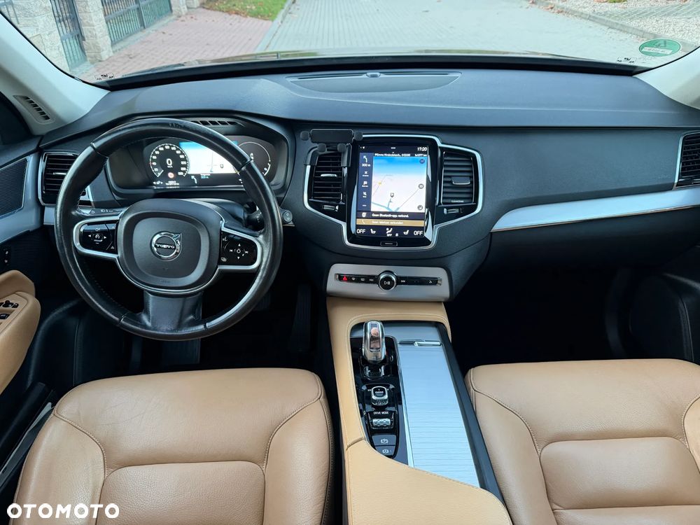 Volvo XC 90 - 5