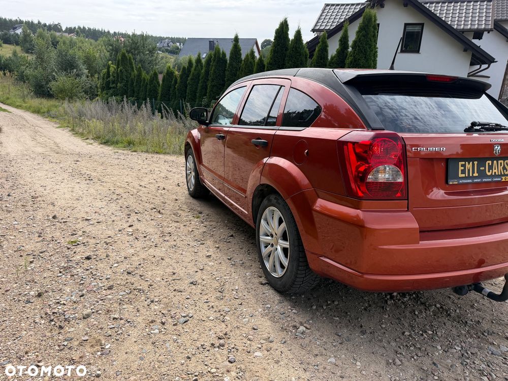 Dodge Caliber 1.8 SXT - 7