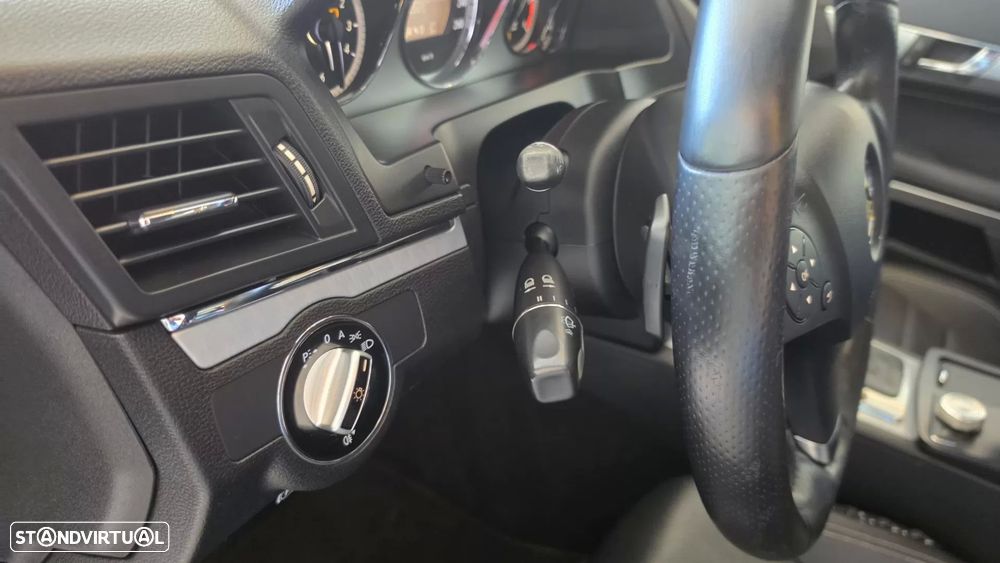 Mercedes-Benz E 350 CDi Avantgarde BlueEfficiency Auto - 42