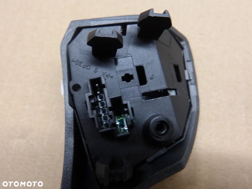 OPEL ZAFIRA B 1.8B PRZYCISK KIEROWNICY 13126750 - 3