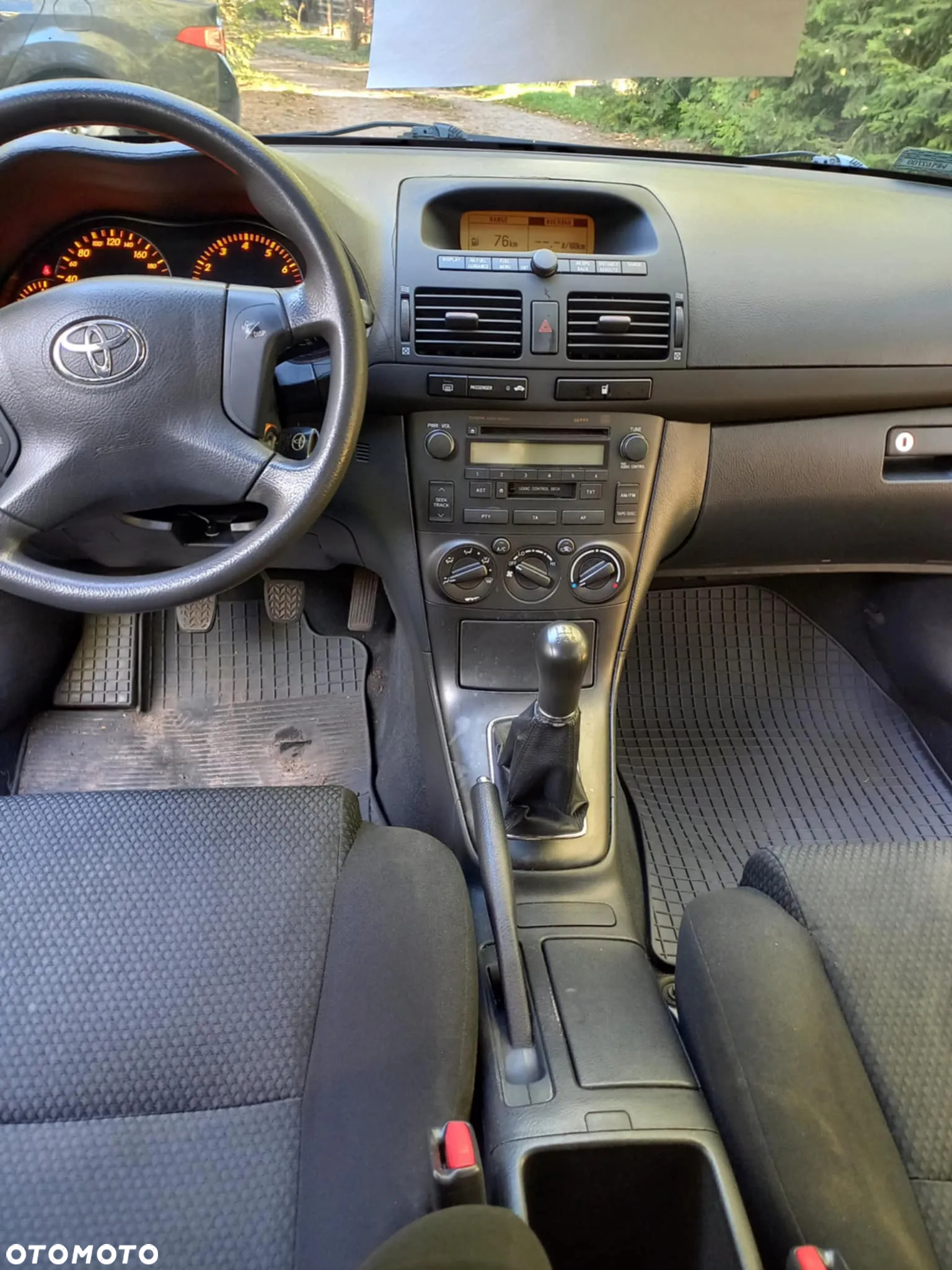 Toyota Avensis 1.8 VVT-i Luna - 2