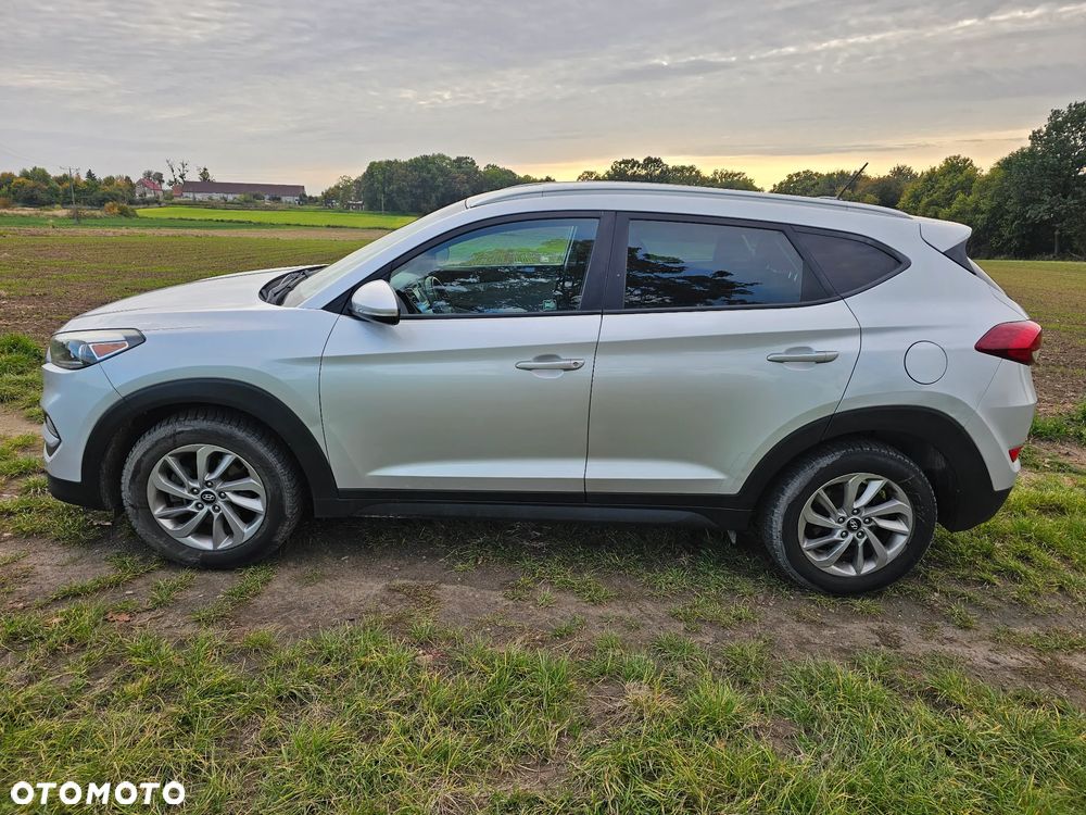 Hyundai Tucson - 4