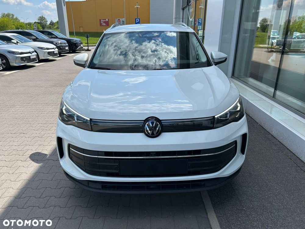 Volkswagen Tiguan - 3