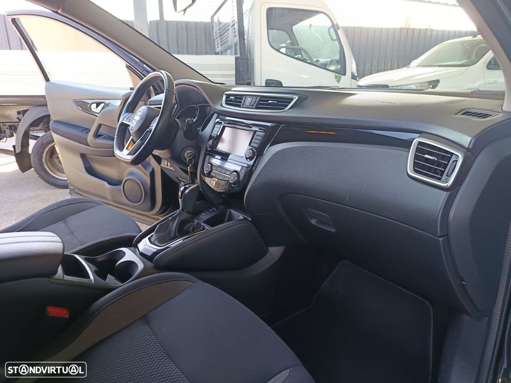 Nissan Qashqai - 24