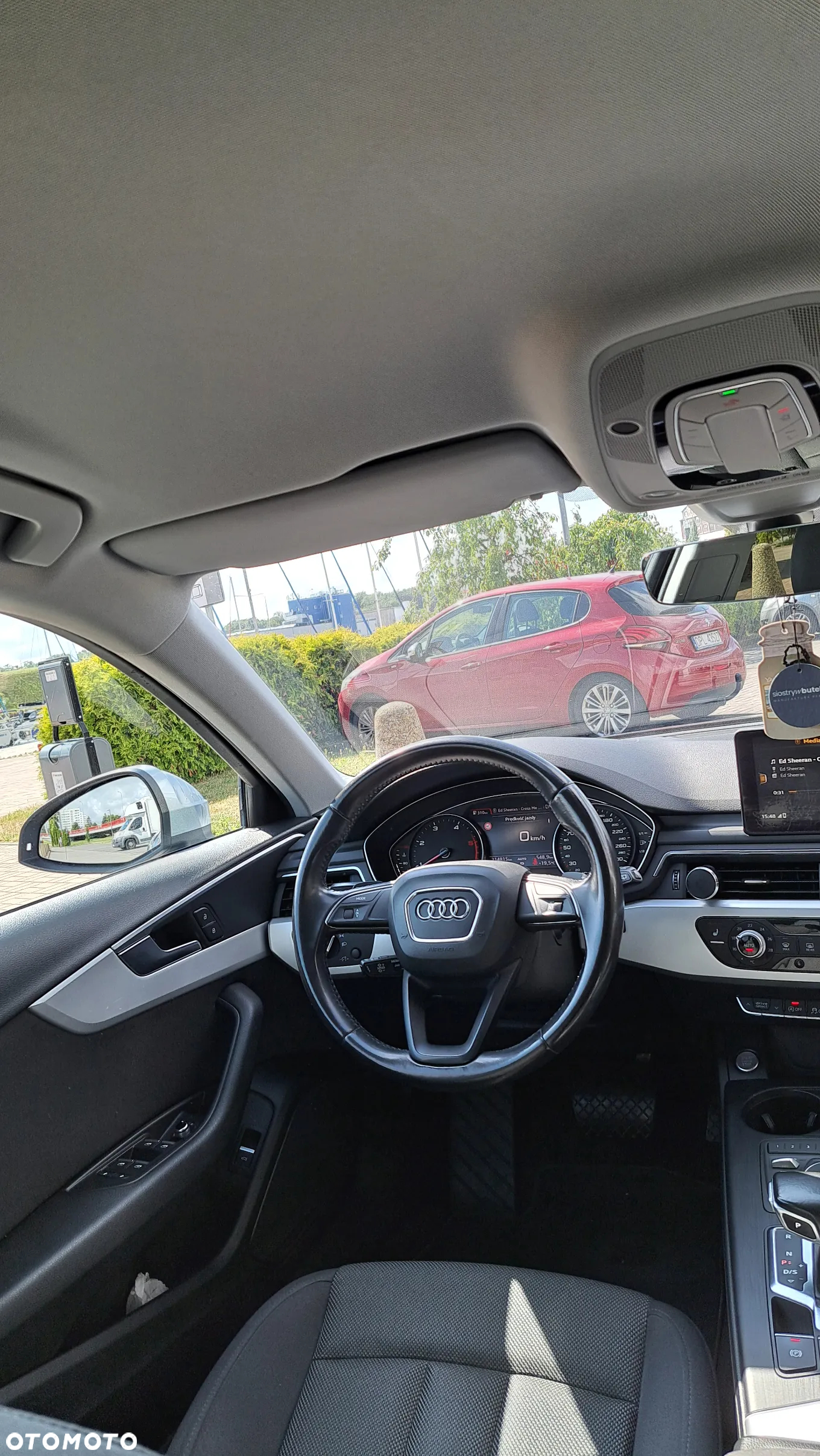 Audi A4 2.0 TDI Design S tronic - 12