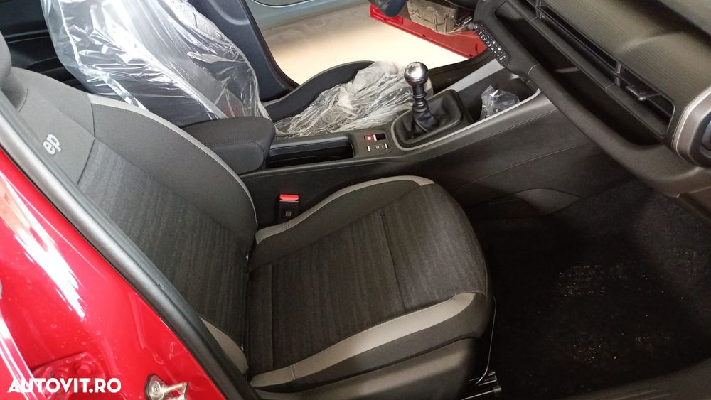 Jeep Avenger 1.2 MT6 Turbo Longitude - 10