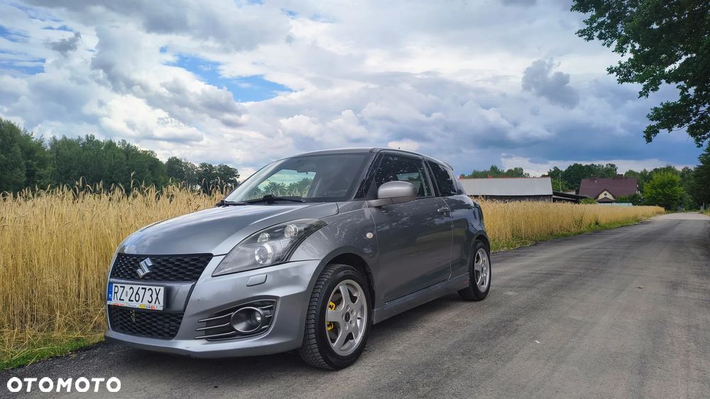 Suzuki Swift 1.6 Sport - 1