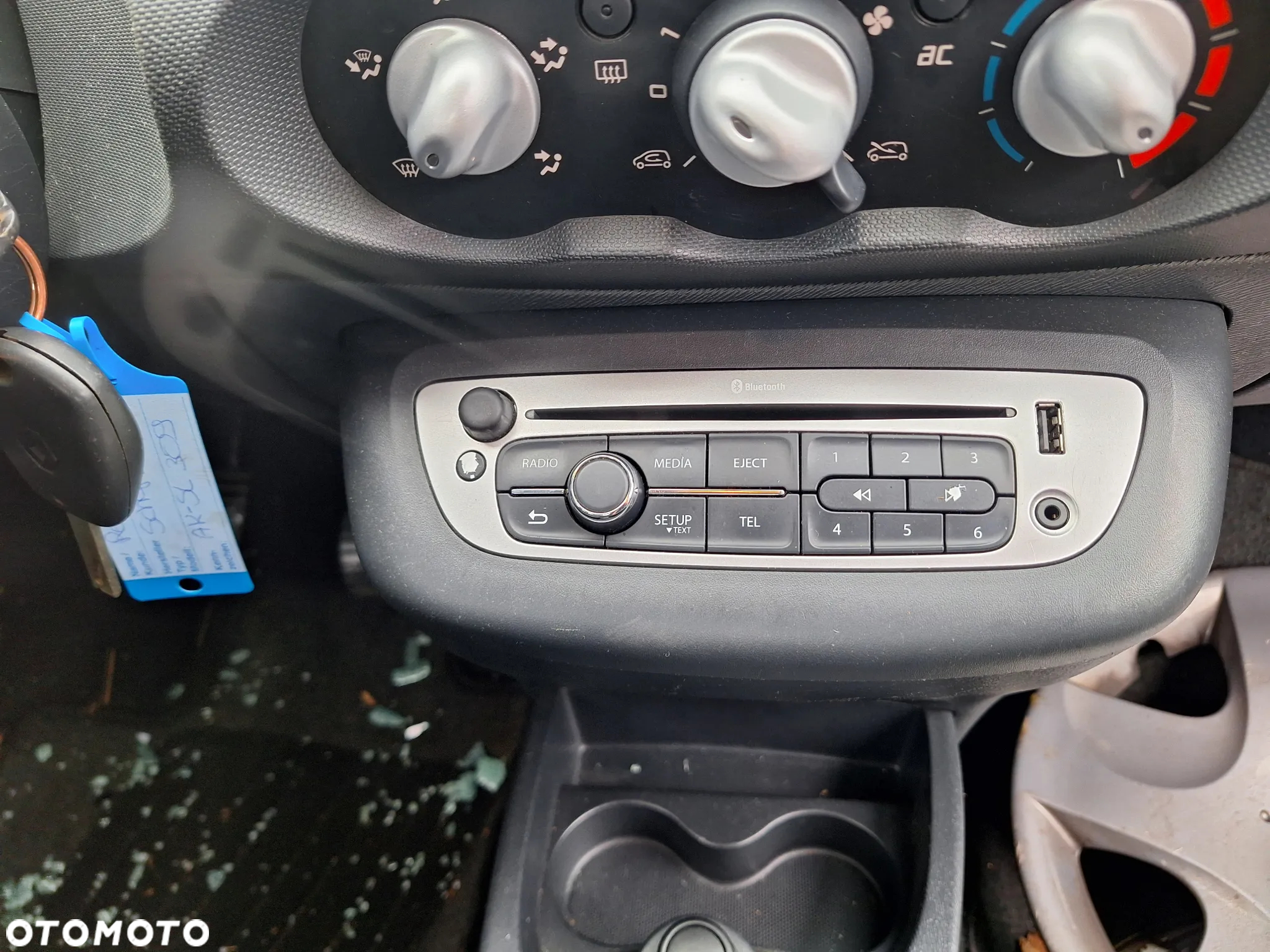 renault twingo  II 10-14 LIFT 2014 r. panel nawiewu klimatyzacji  EU - 3