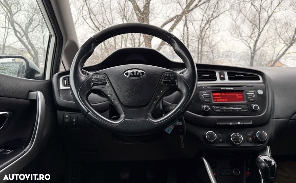 Kia Ceed 1.4 CRDi 90 Vision - 25