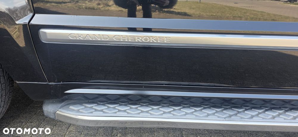 Jeep Grand Cherokee 3.0 CRD Overland Summit - 17
