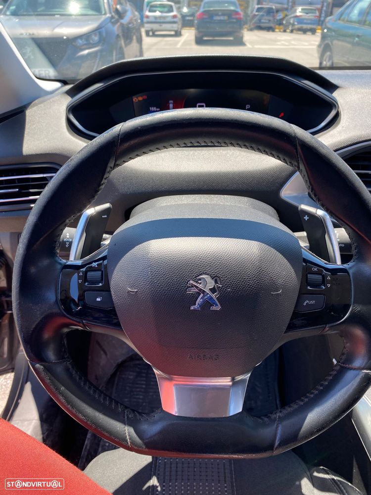 Peugeot 308 SW BlueHDi 130 EAT8 Allure - 7