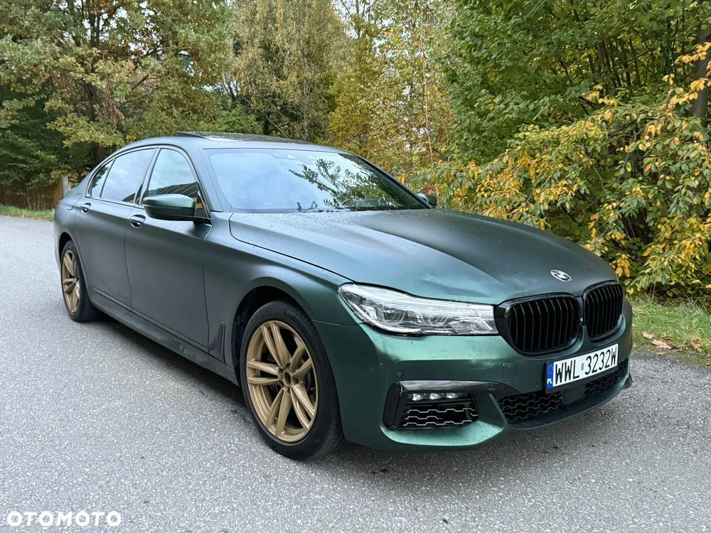 BMW Seria 7 750Li xDrive - 6