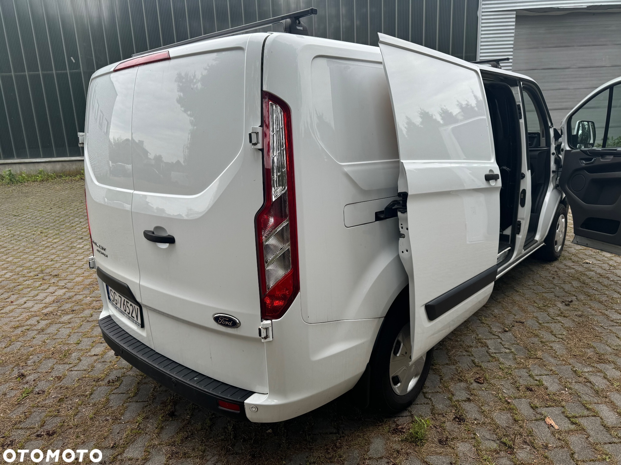 Ford Transit Custom - 10