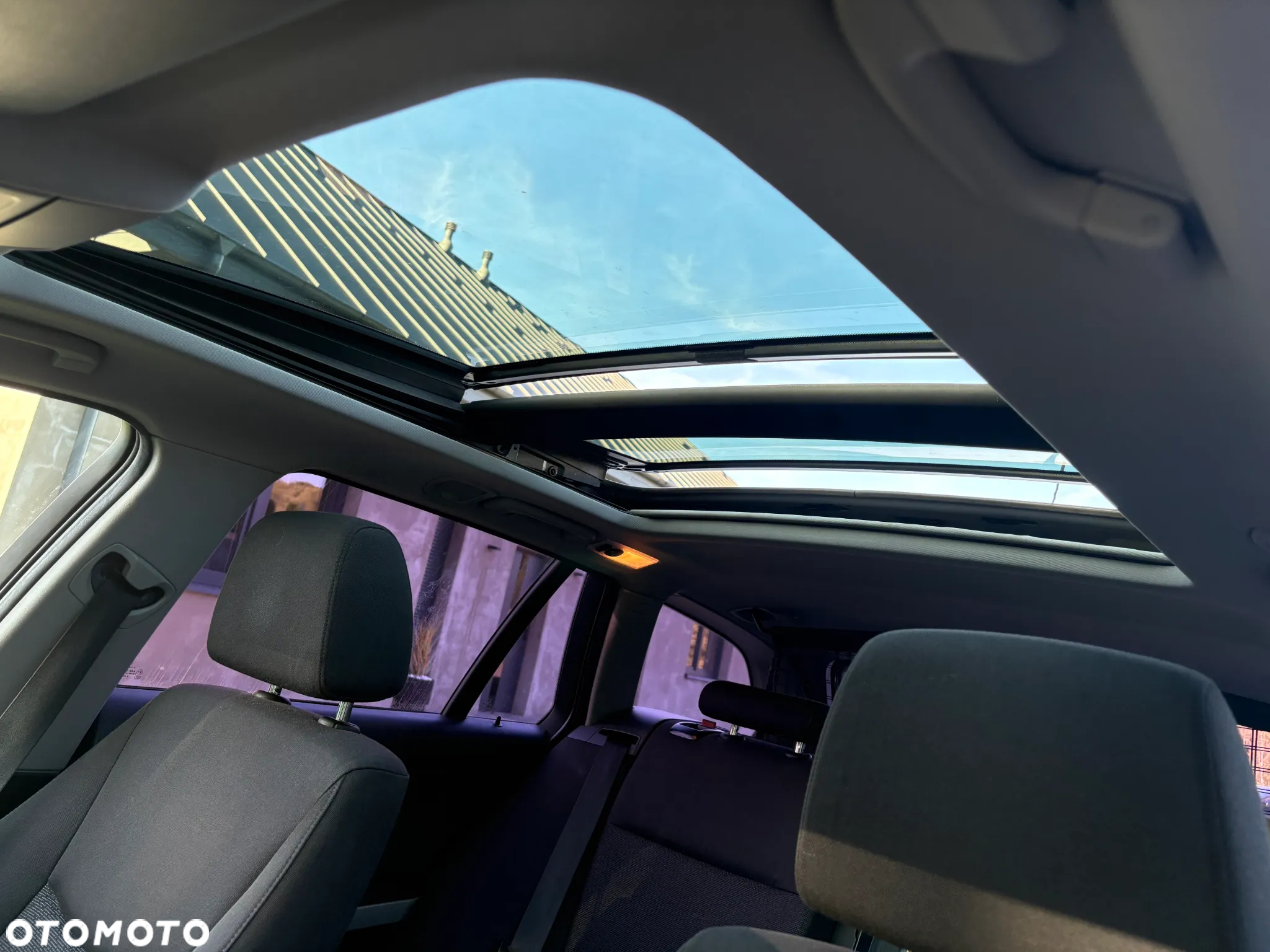 BMW Seria 3 320d - 28