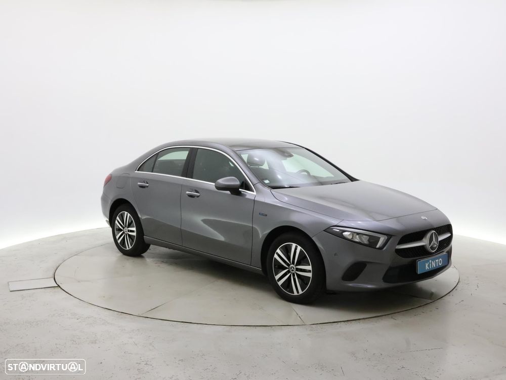 Mercedes-Benz A 250 Limousine e Progressive - 10