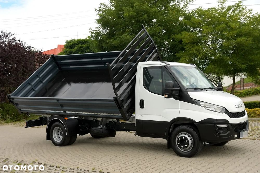 Iveco DAILY/70C17/WYWROTKA 3-STRONNA/Rozstaw osi 4.10cm/KOŁA BLIŹNIACZE/3.0 HPi 170 KM/SALON POLSKA - 2