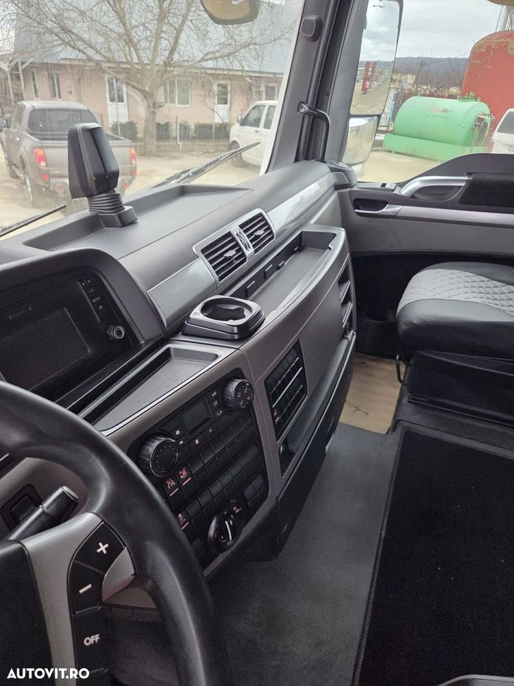 MAN TGX - 17