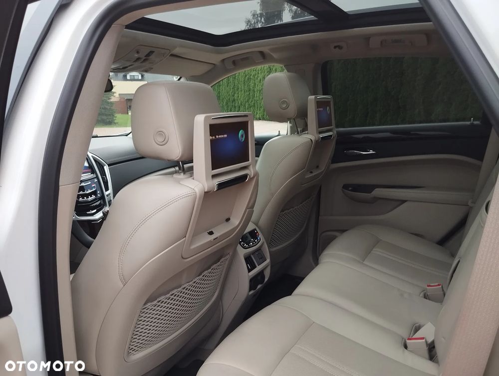 Cadillac SRX 3.6 V6 AWD Sport Luxury - 32