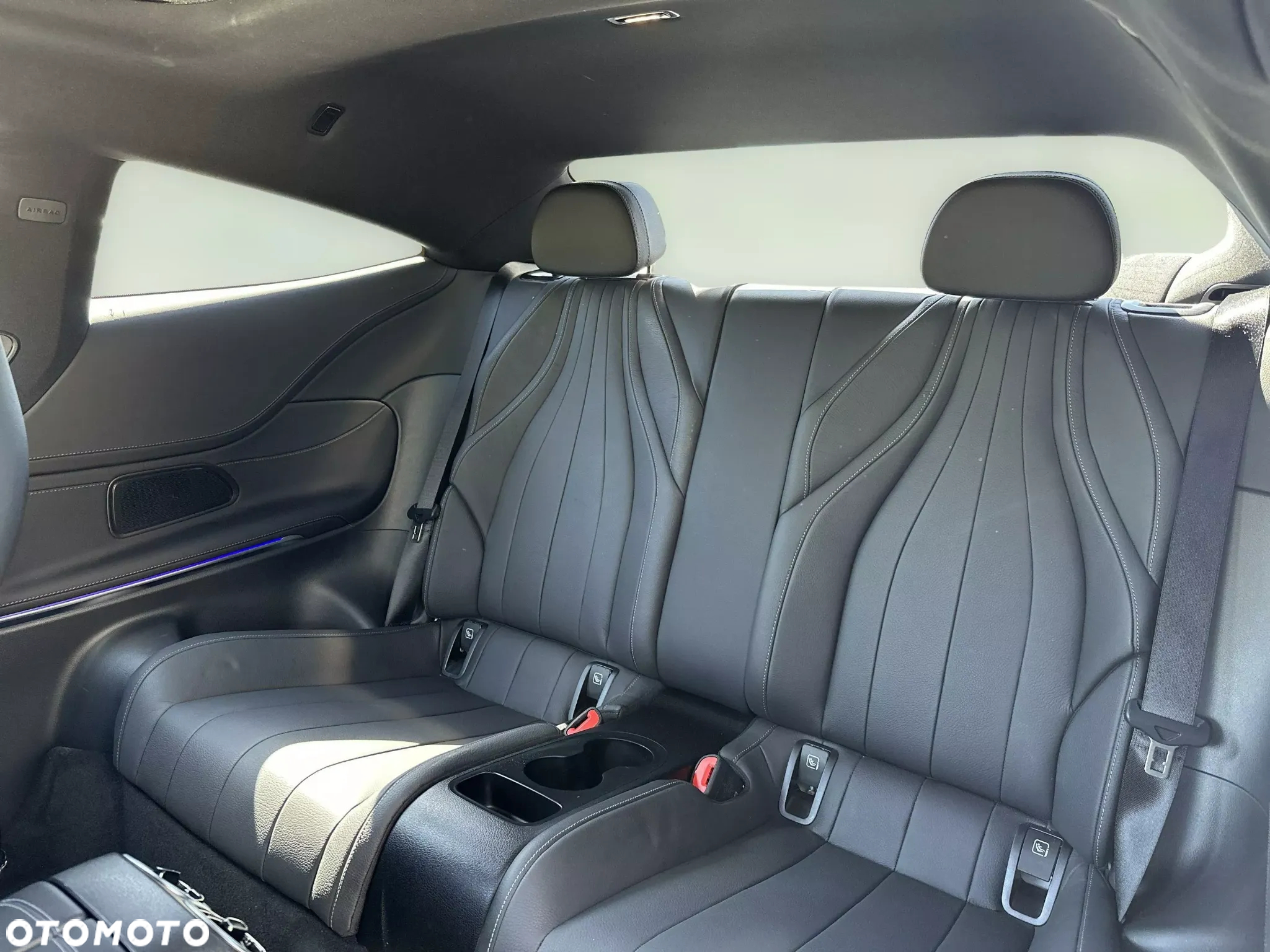 Mercedes-Benz CLE 300 e PHEV AMG Line - 13