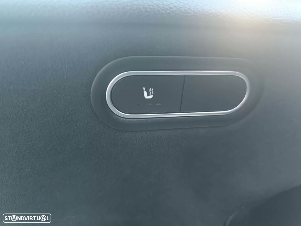 Mercedes-Benz A 180 d 7G-DCT AMG Line - 17