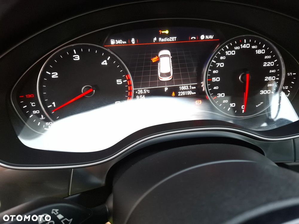 Audi A6 Avant 2.0 TDI Quattro S tronic - 9