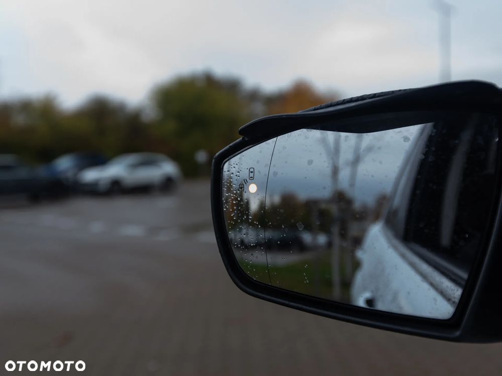 Ford Kuga 2.0 TDCi 4x4 Titanium - 38