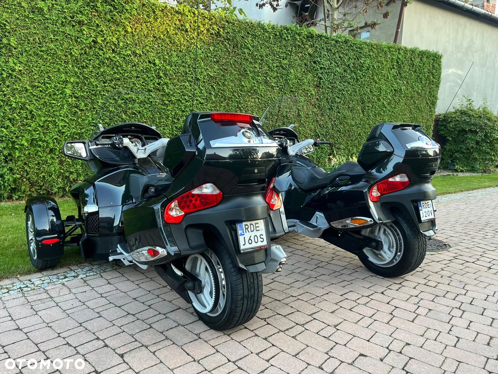 Can-Am Spyder - 6