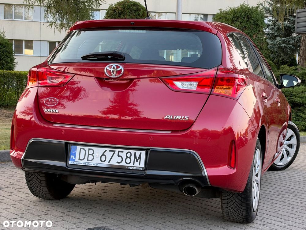 Toyota Auris 1.6 Valvematic Executive - 16