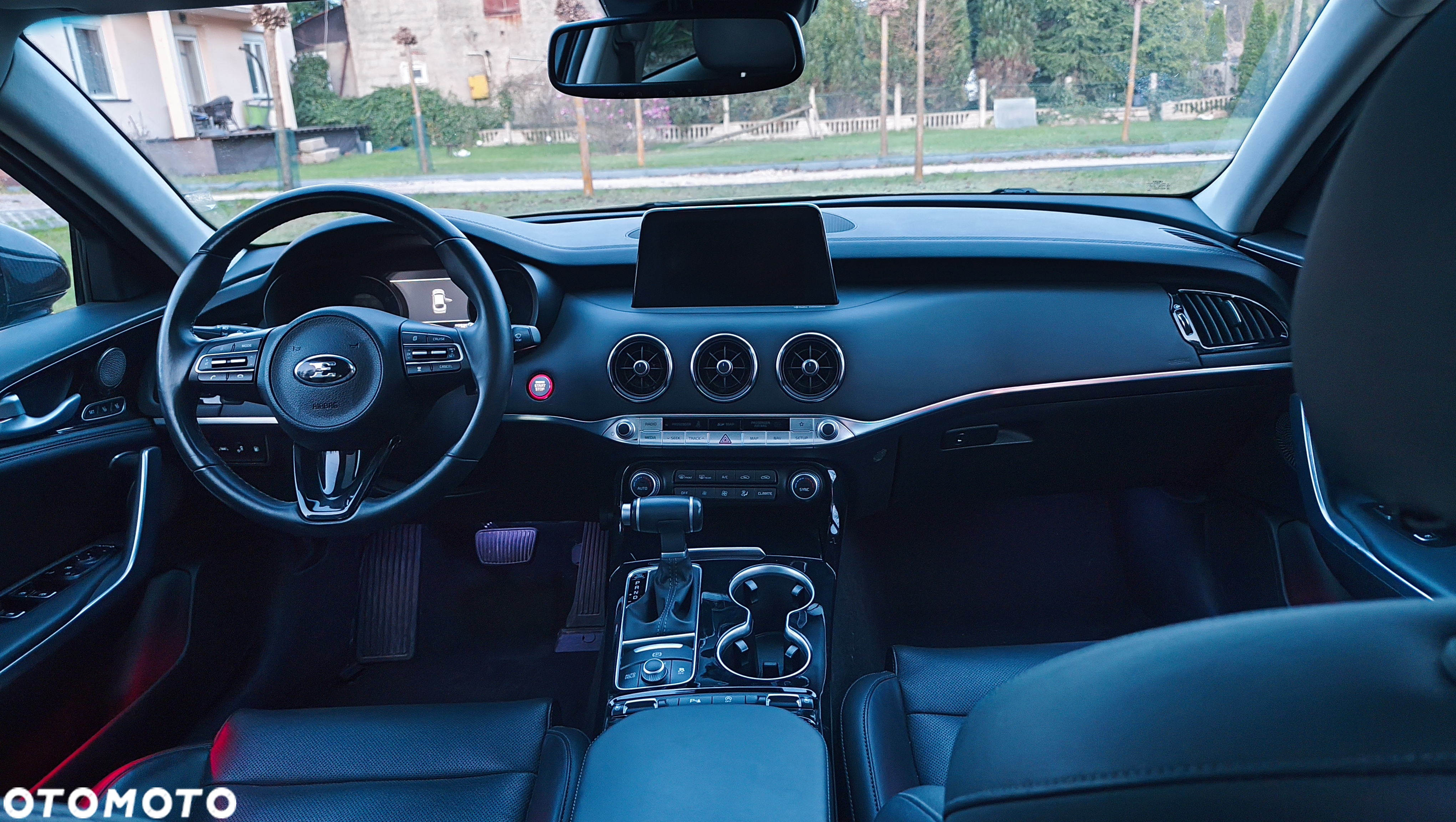 Kia Stinger 2.0 T-GDI GT Line - 11