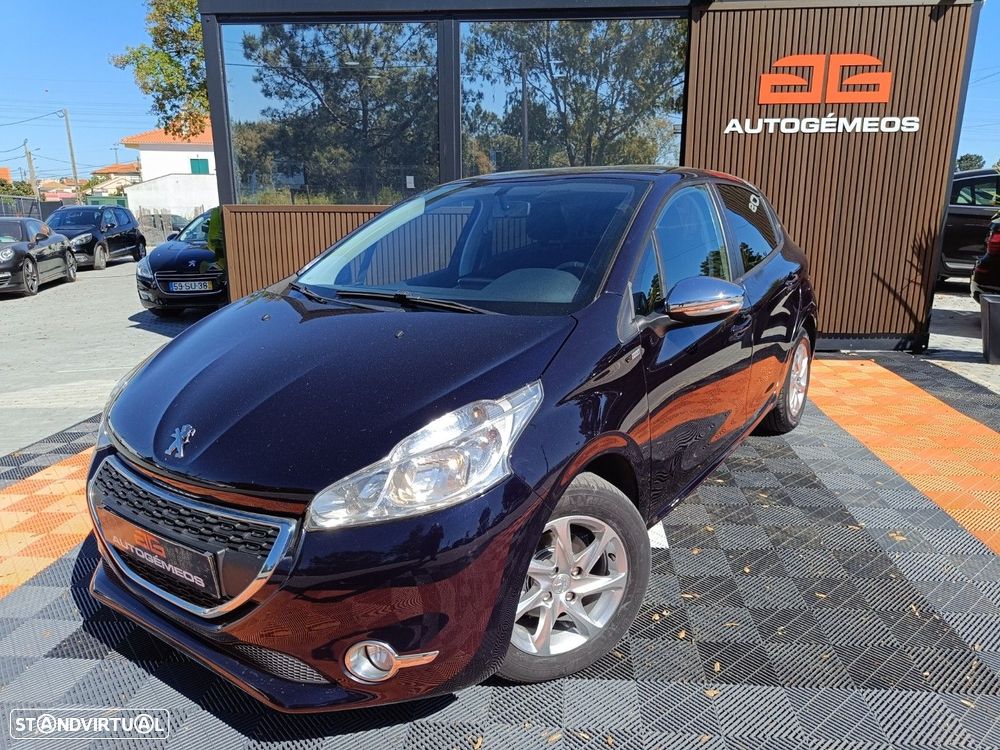 Peugeot 208 1.2 VTi SE Style - 3