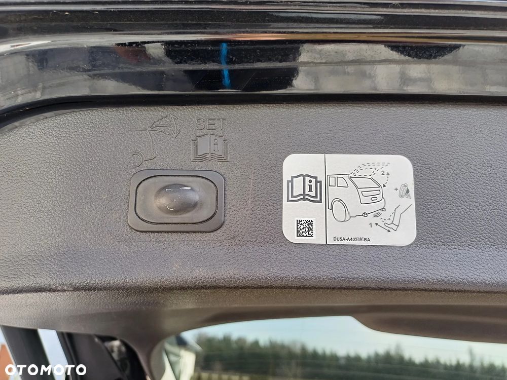 Ford Kuga - 14