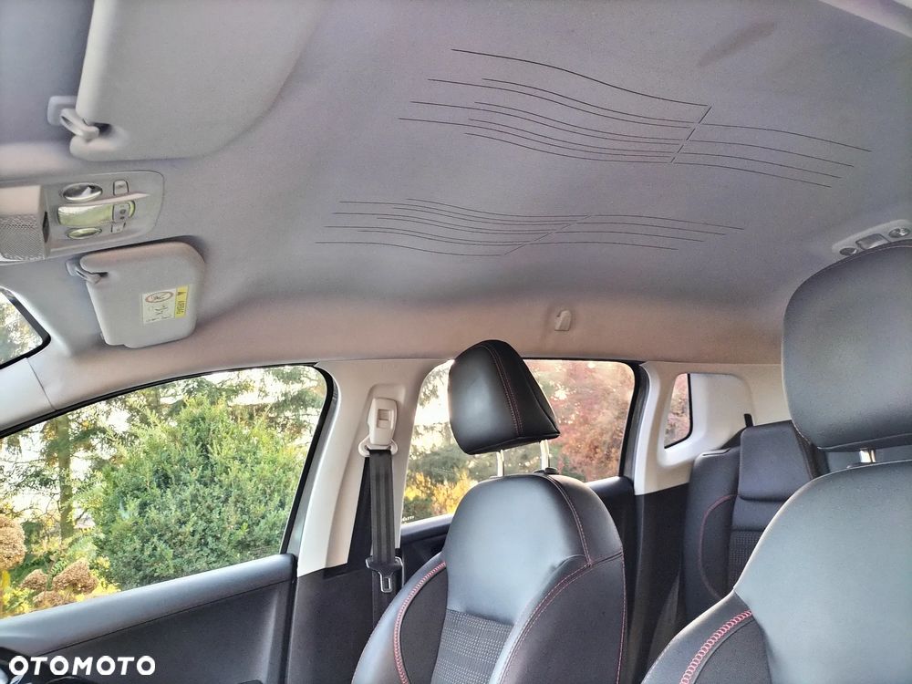 Peugeot 2008 PureTech 110 Stop&Start GT-Line Edition - 19