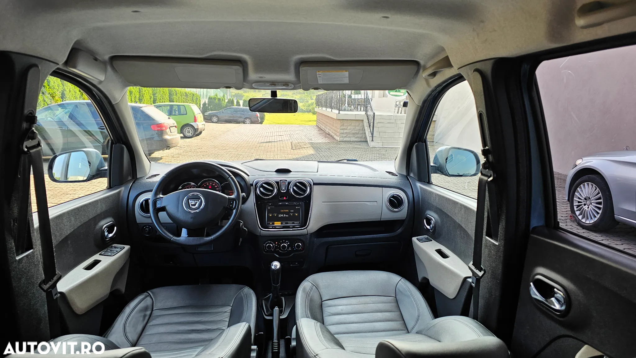 Dacia Lodgy TCe 115 Prestige - 10