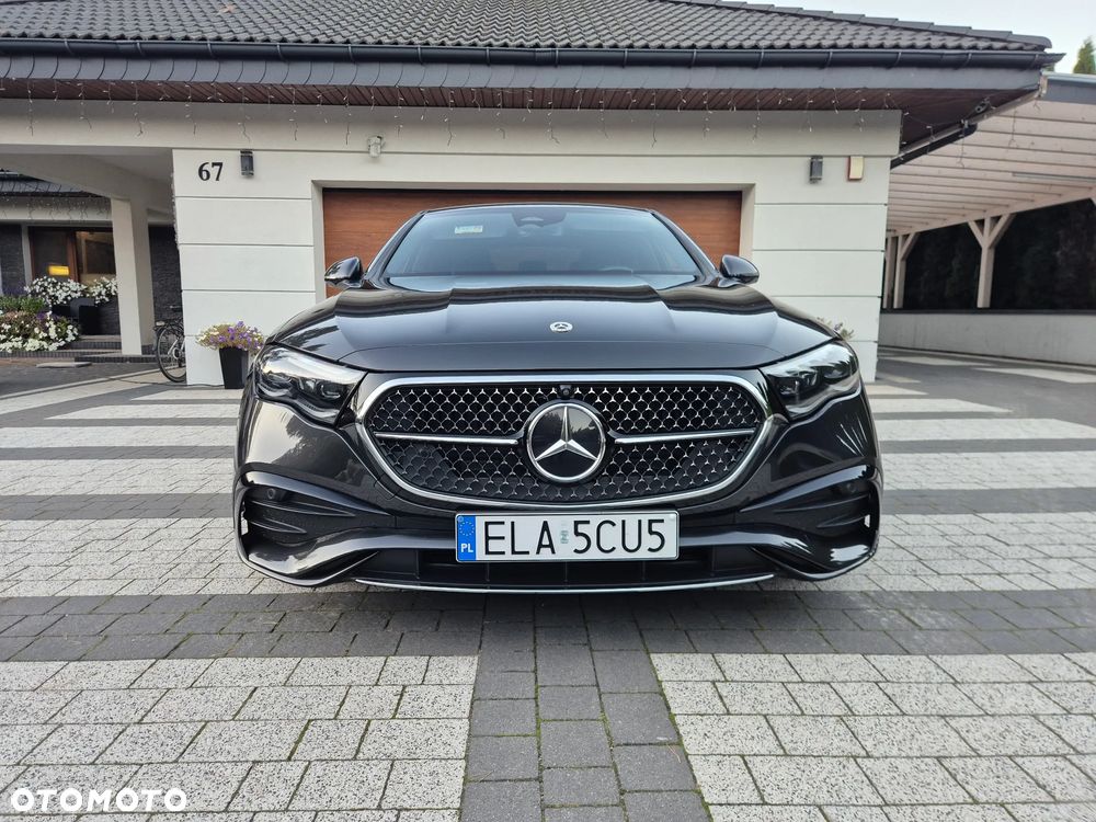 Mercedes-Benz Klasa E 220 d mHEV 4-Matic AMG 9G-Tronic - 34