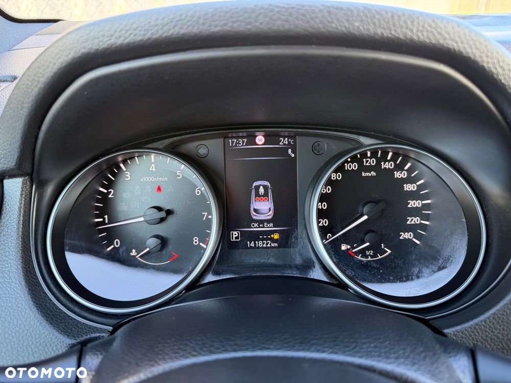 Nissan Qashqai 1.2 DIG-T Xtronic 360 - 16