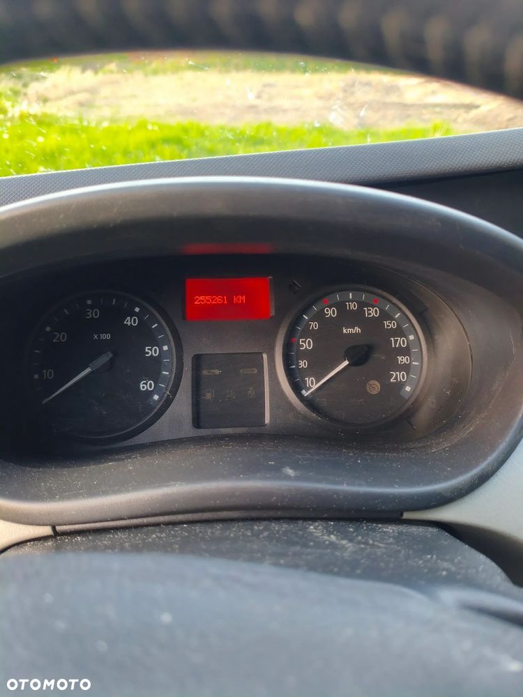 Renault Trafic - 4